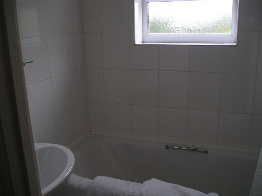 Benton House Bed & Breakfast Huntspill Bilik gambar